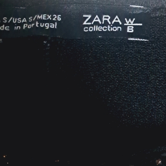 Zara Black Short Sleeved Shift Dress With Metallic Copper Design - Picture 2 of 4